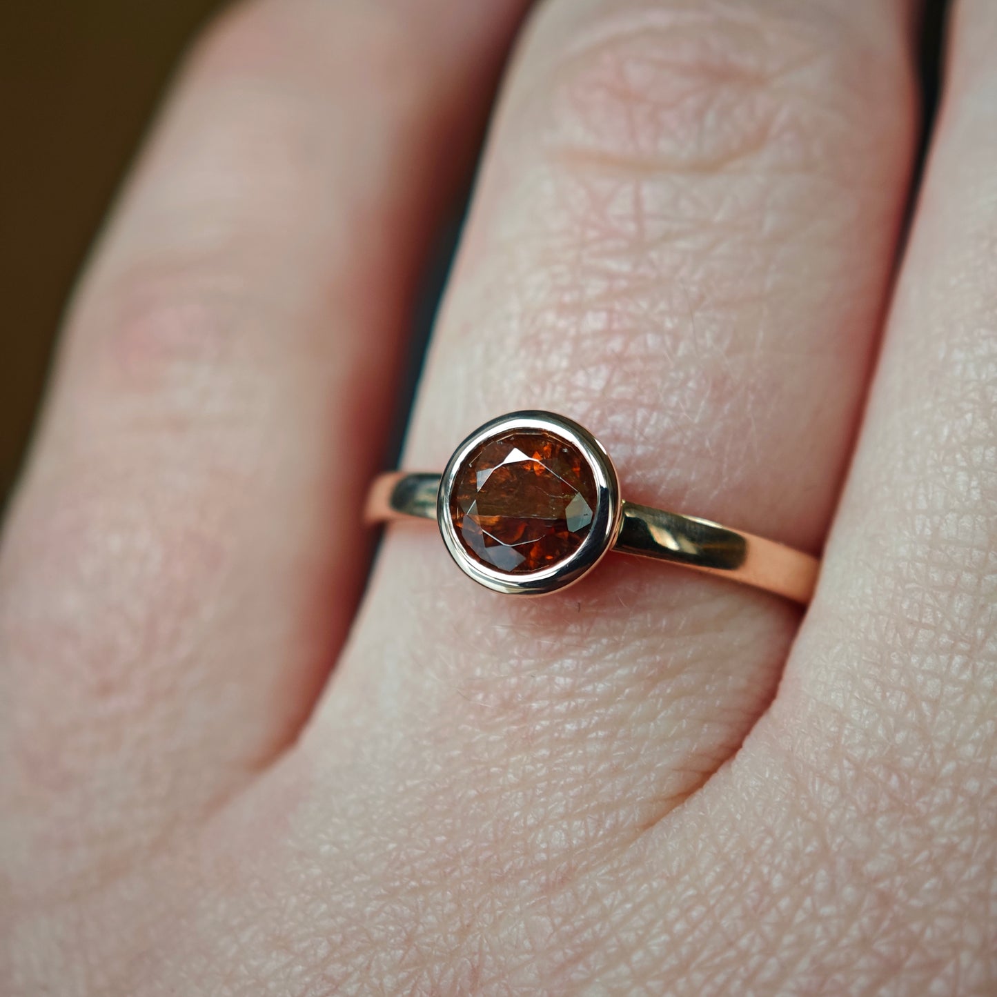 Ring :terra: | Rostrotes Feuer in Rotgold