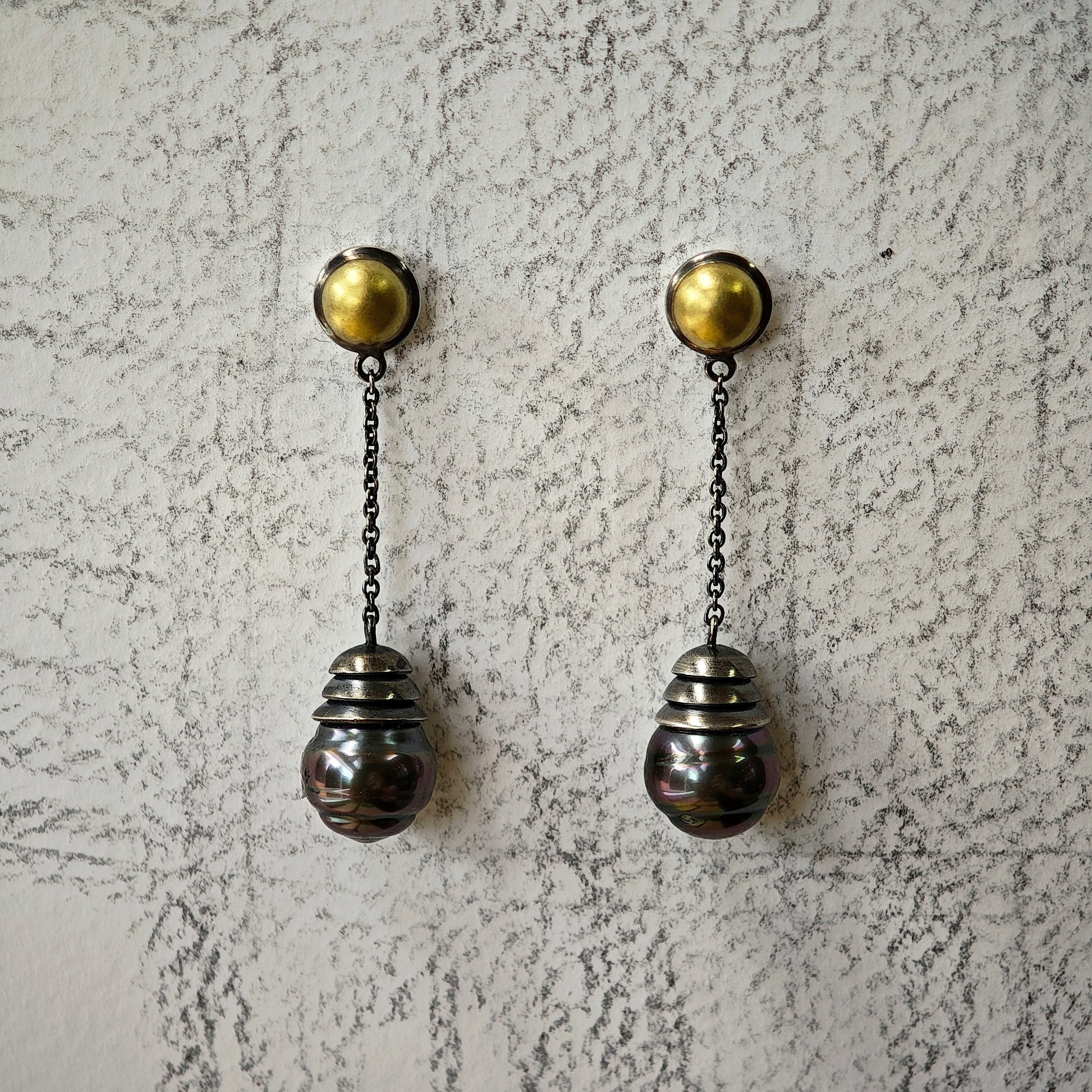 Lange Ohrstecker dunkle Perle Tahiti Gold Silber hochwertiger schwarzer Schmuck Unikatschmuck