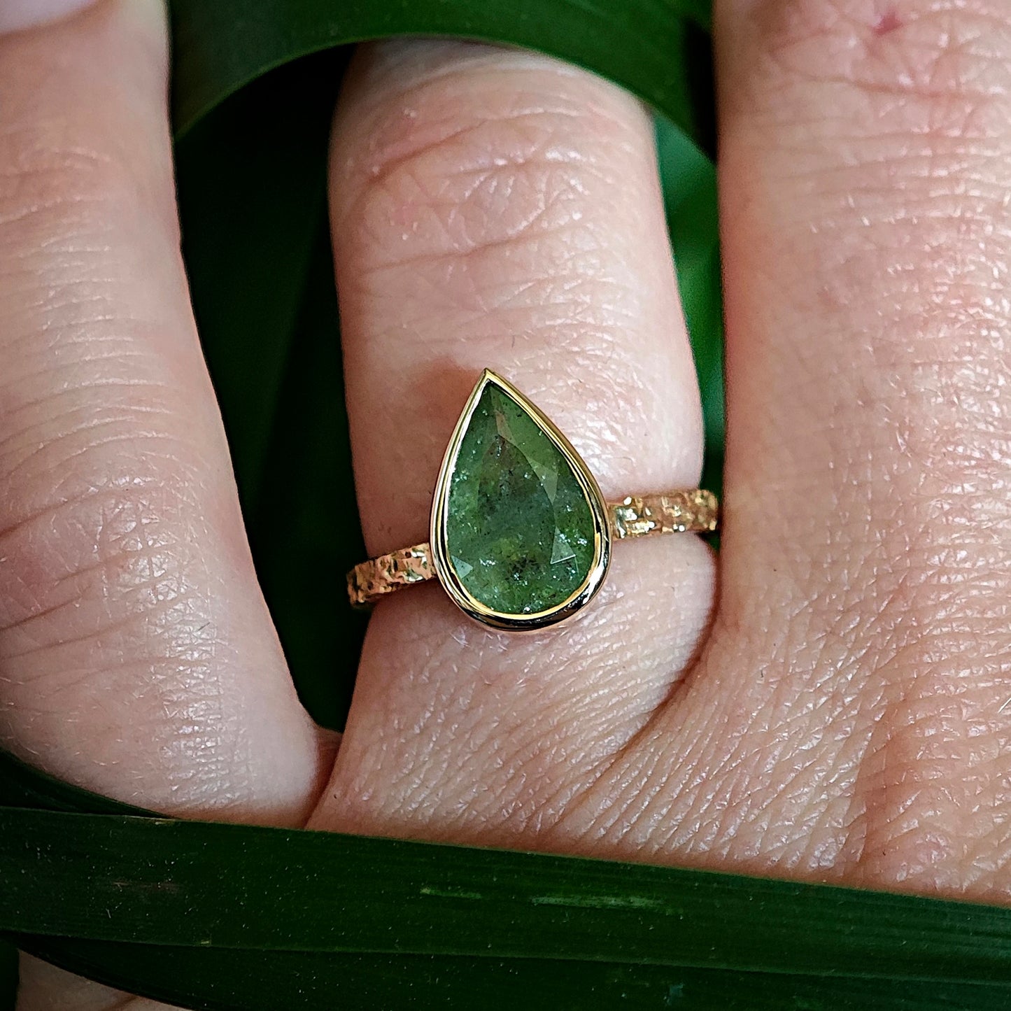 Ring :aurora: | Nordisches Lichtspiel in geschmiedetem Gold
