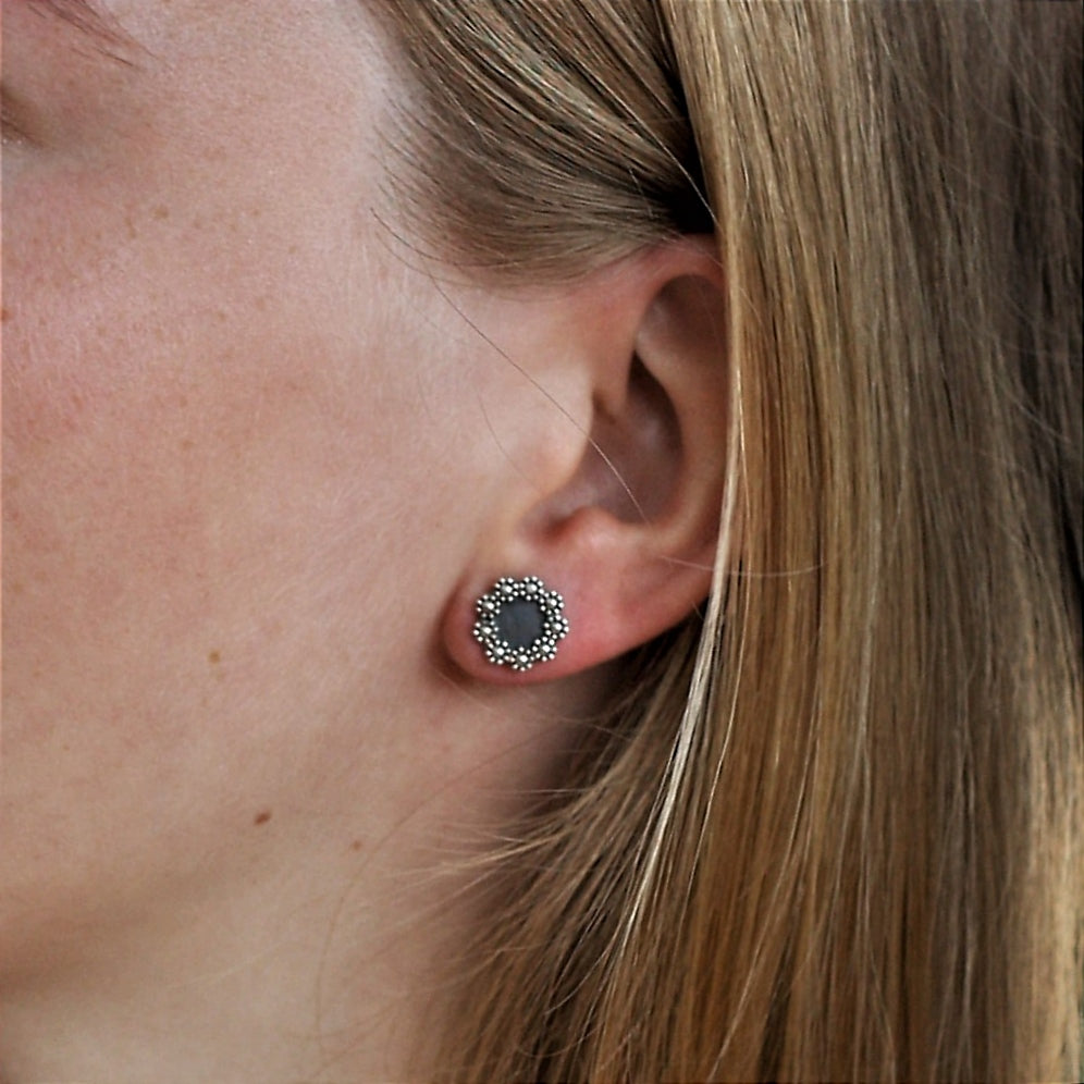 Ohrschmuck :blumenkranz: | Blumiges Highlight mit individueller Farbfläche
