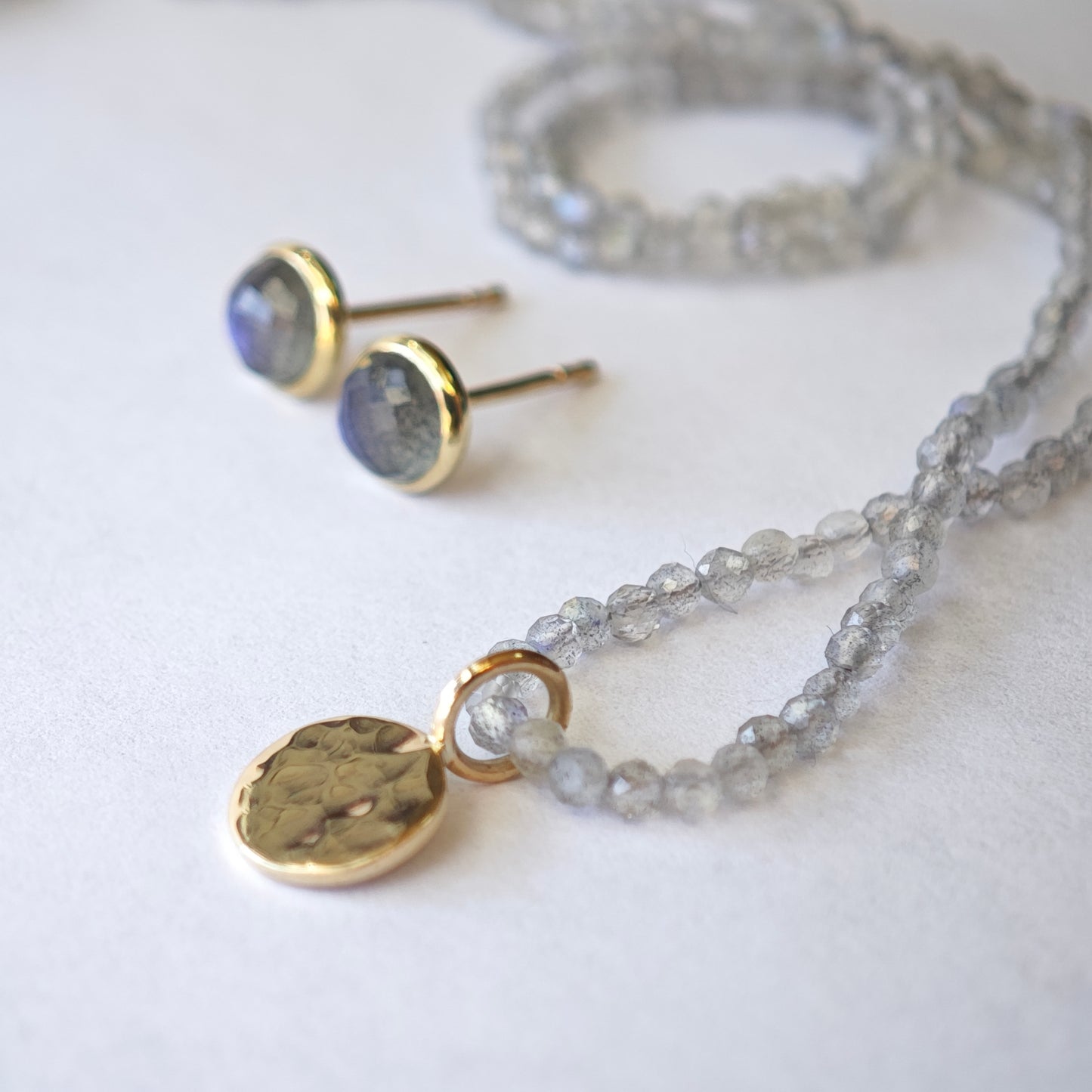 Schmuckset :luna: | Halsschmuck & Ohrschmuck aus Gelbgold mit Labradorit