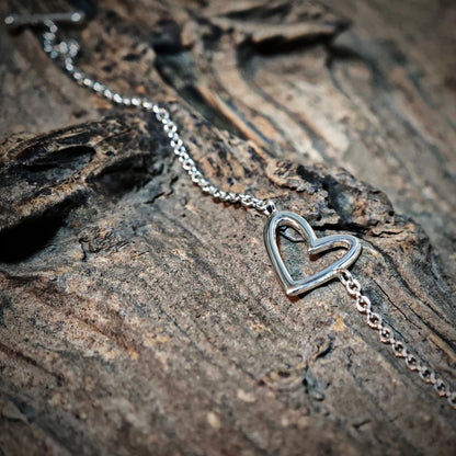 Armschmuck :cara: | Modernes Herzstück in Silber