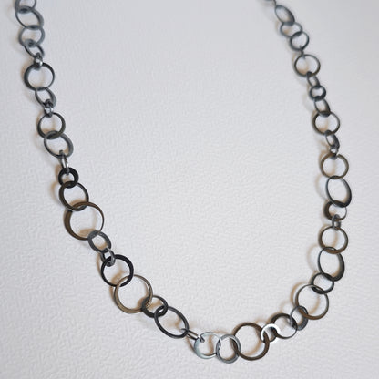 Halsschmuck :circles: | Rhythmus aus oxidiertem Silber