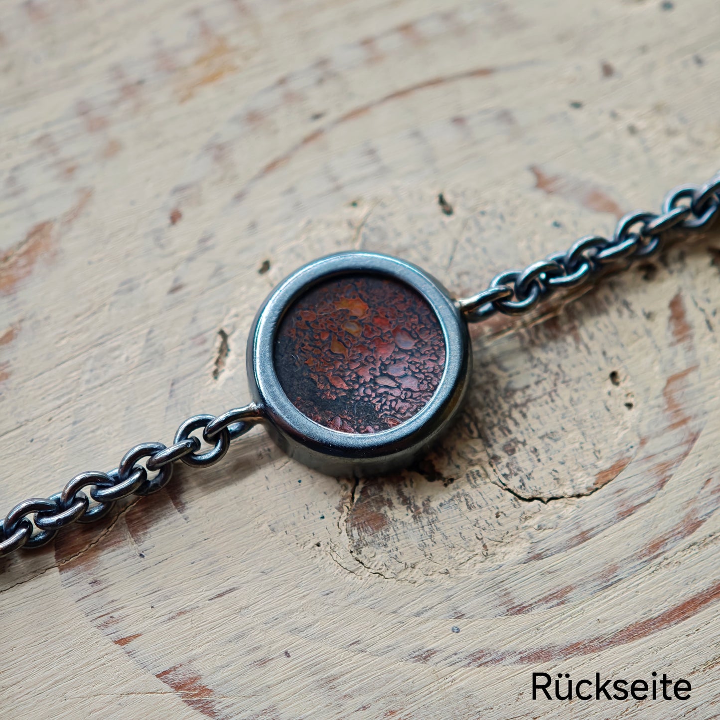 Armschmuck :drago: | Statement mit versteinertem Dino-Knochen
