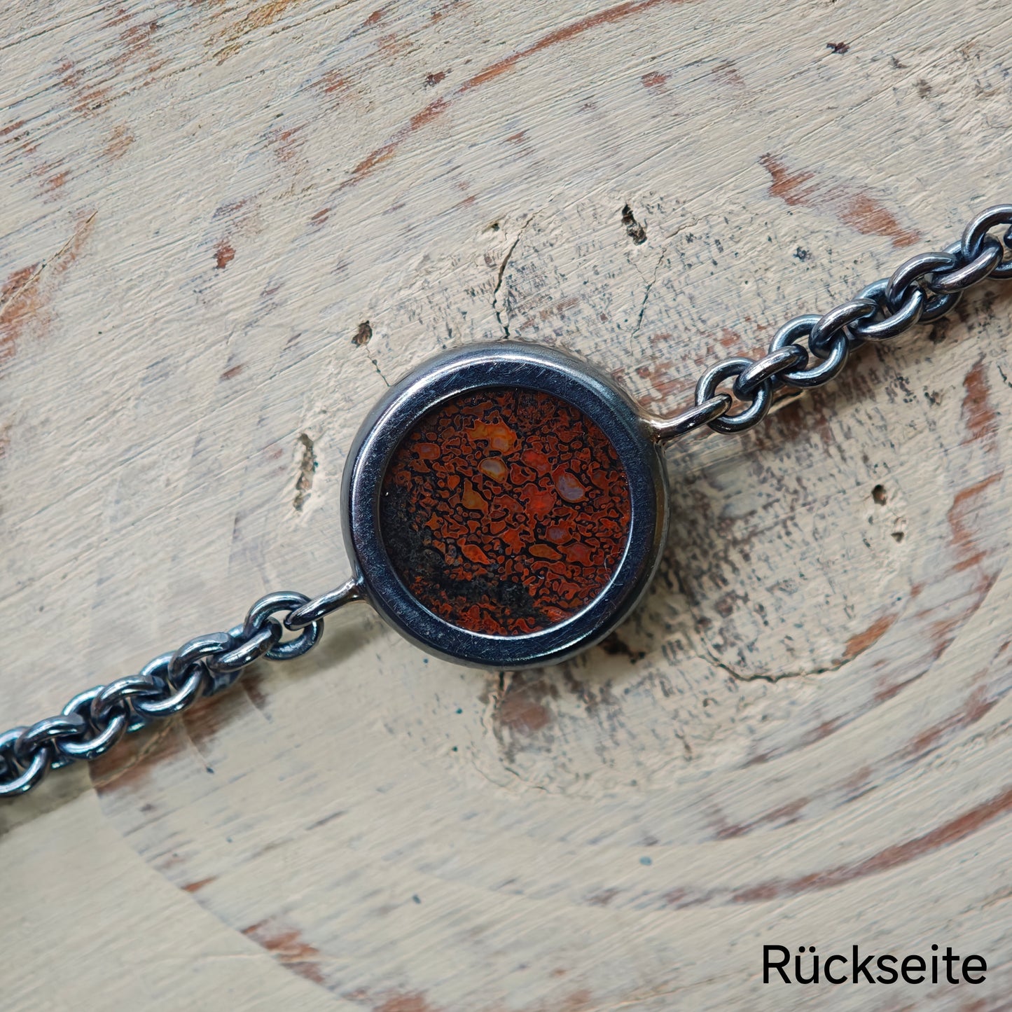 Armschmuck :drago: | Statement mit versteinertem Dino-Knochen