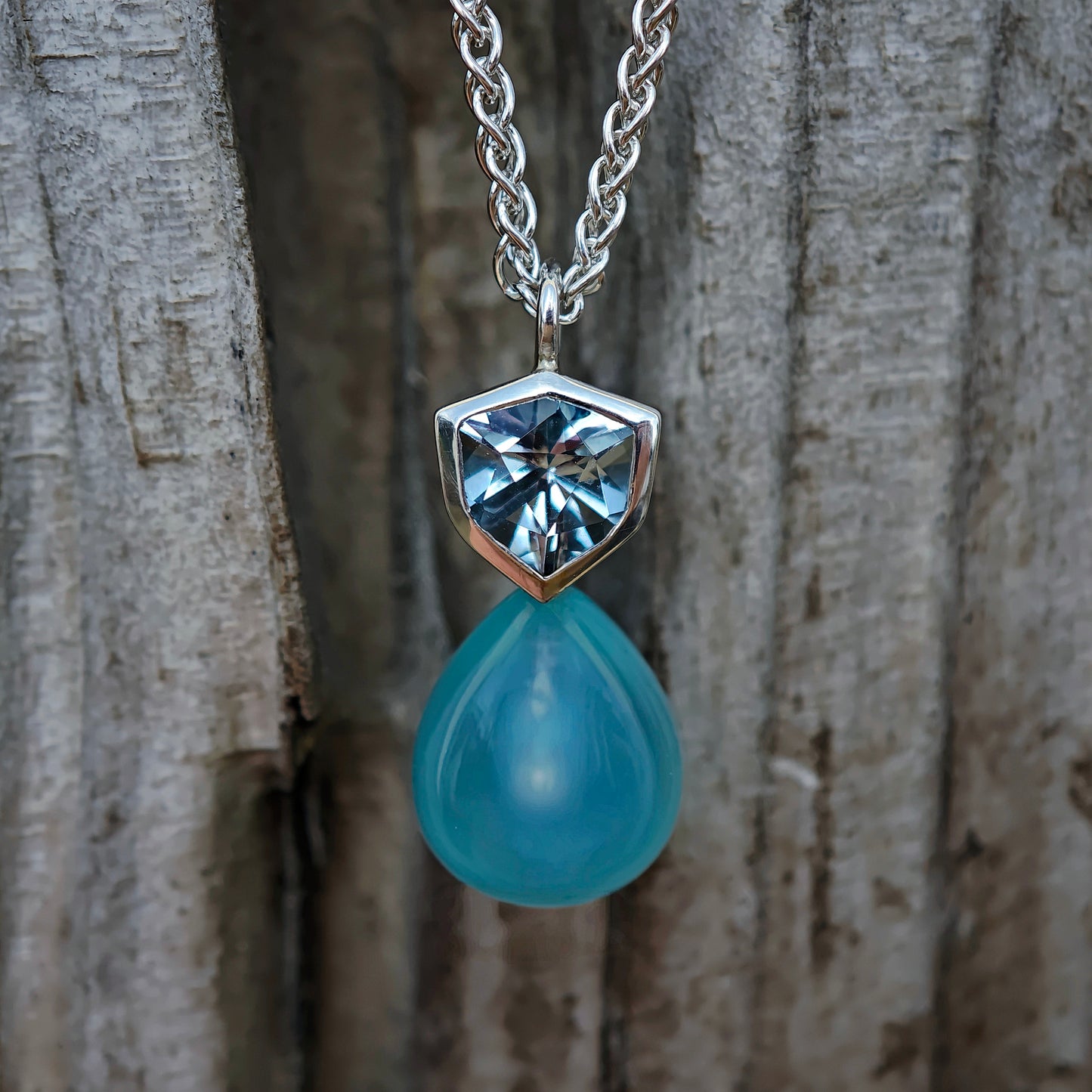Halsschmuck :flavia: | Blaues Edelstein-Duo aus Topas und Chalcedon