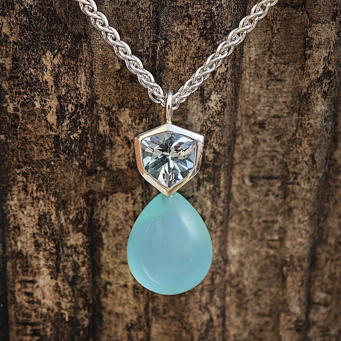 Halsschmuck :flavia: | Blaues Edelstein-Duo aus Topas und Chalcedon