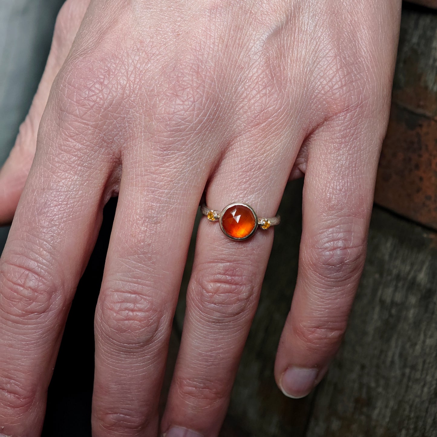 Ring :lava: | Ensemble mit Feuer und handwerklicher Struktur