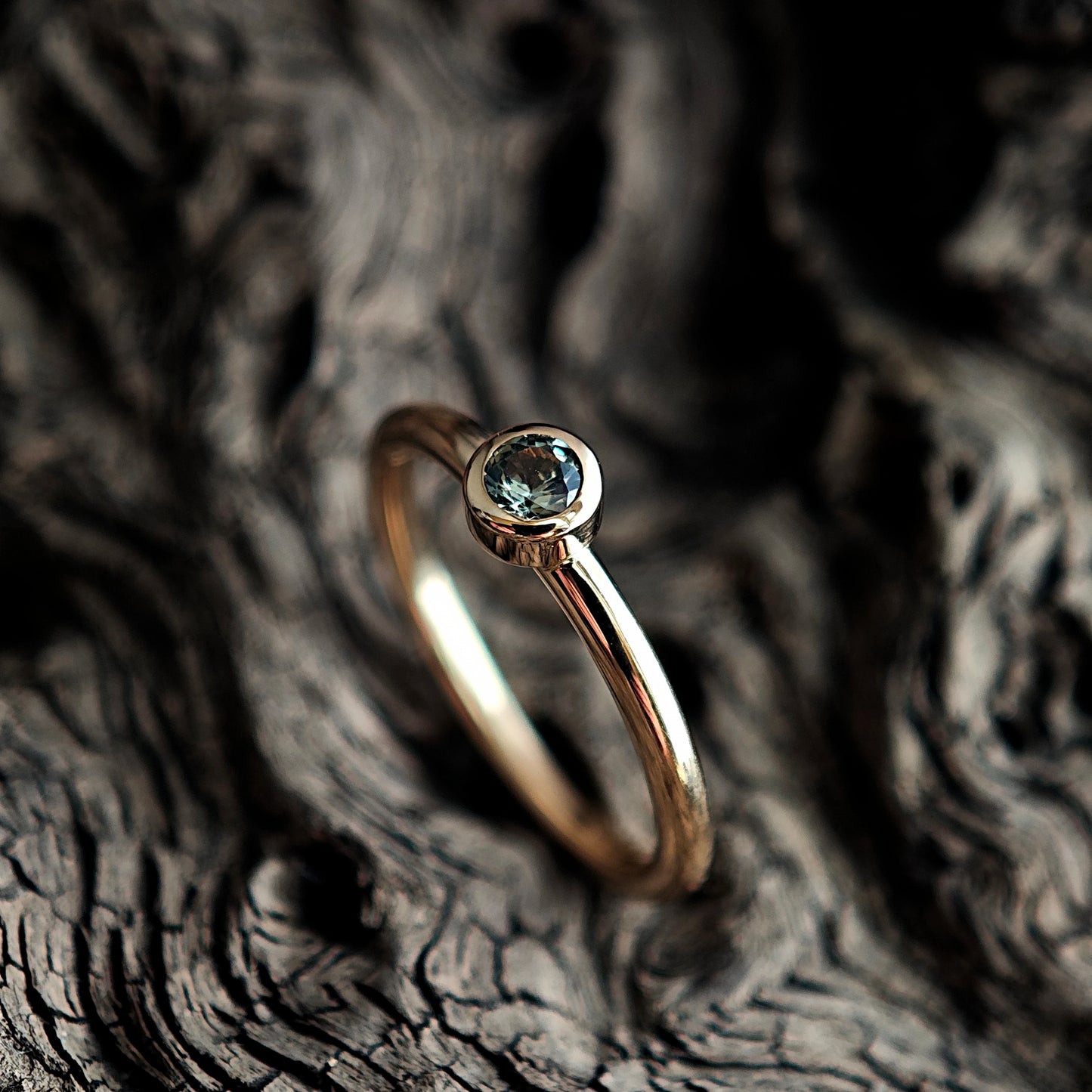 Ring :olea: | Versprechen von Beständigkeit in sanftem Grün und Gelbgold