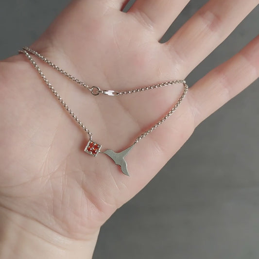 Halsschmuck :hummingbird: | Silberkette mit Kolibri an leuchtender Blüte