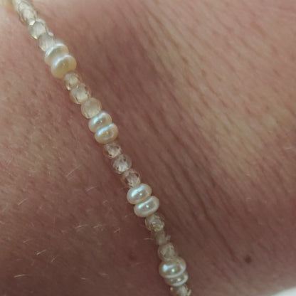 Armschmuck :via: | schmales Edelstein-Armband mit Zirkon & Perle