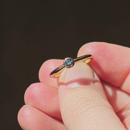 Ring :olea: | Versprechen von Beständigkeit in sanftem Grün und Gelbgold