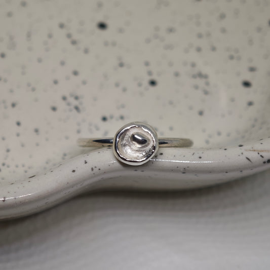 Ring :punto: | Organisches Feinsilber-Fundstück als Ringkopf