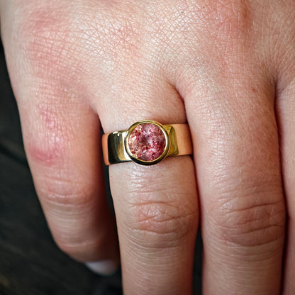 Ring :queen: | Feminines Statementpiece mit Erdbeerquarz