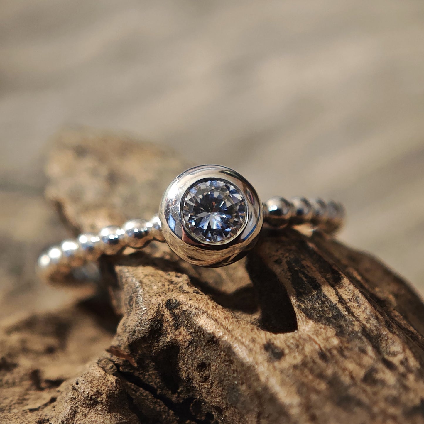 Ring :sole: | Sanftes Funkeln in kugeligen Formen
