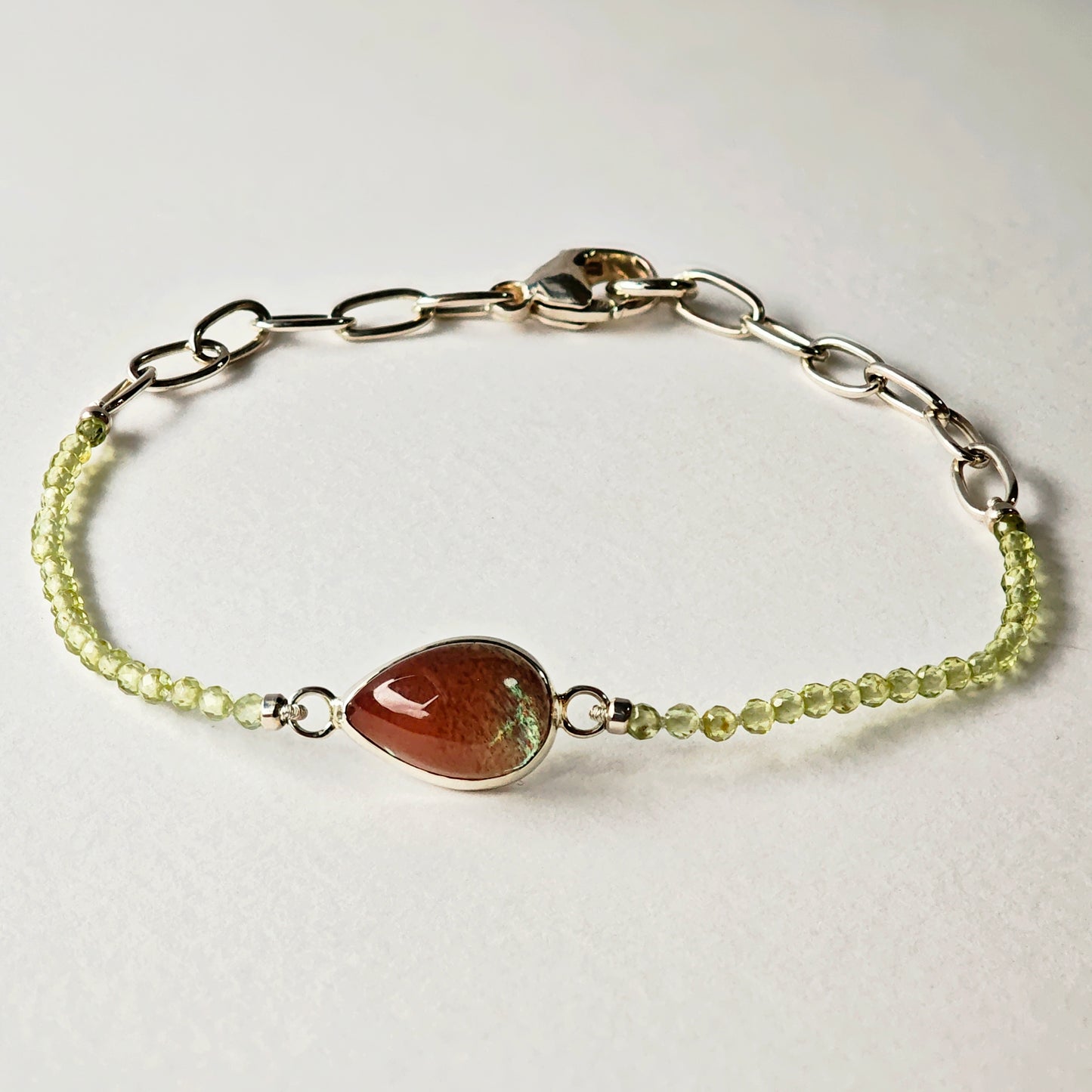 Armschmuck :via+: | Peridot-Reihe mit Andesin-Center-Piece