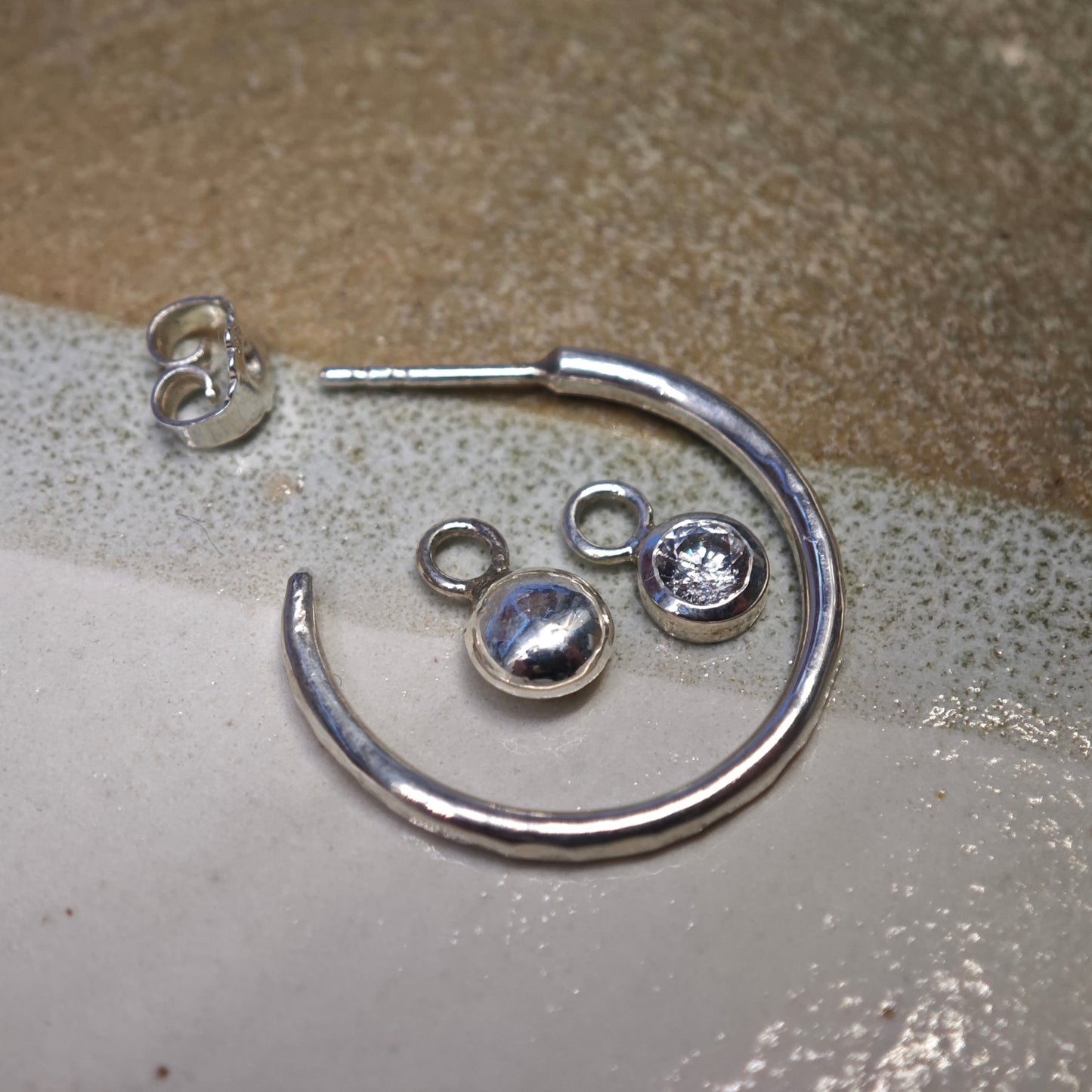 Ohrschmuck :vola: | Wandelbare Eleganz mit handgeschmiedeter Struktur